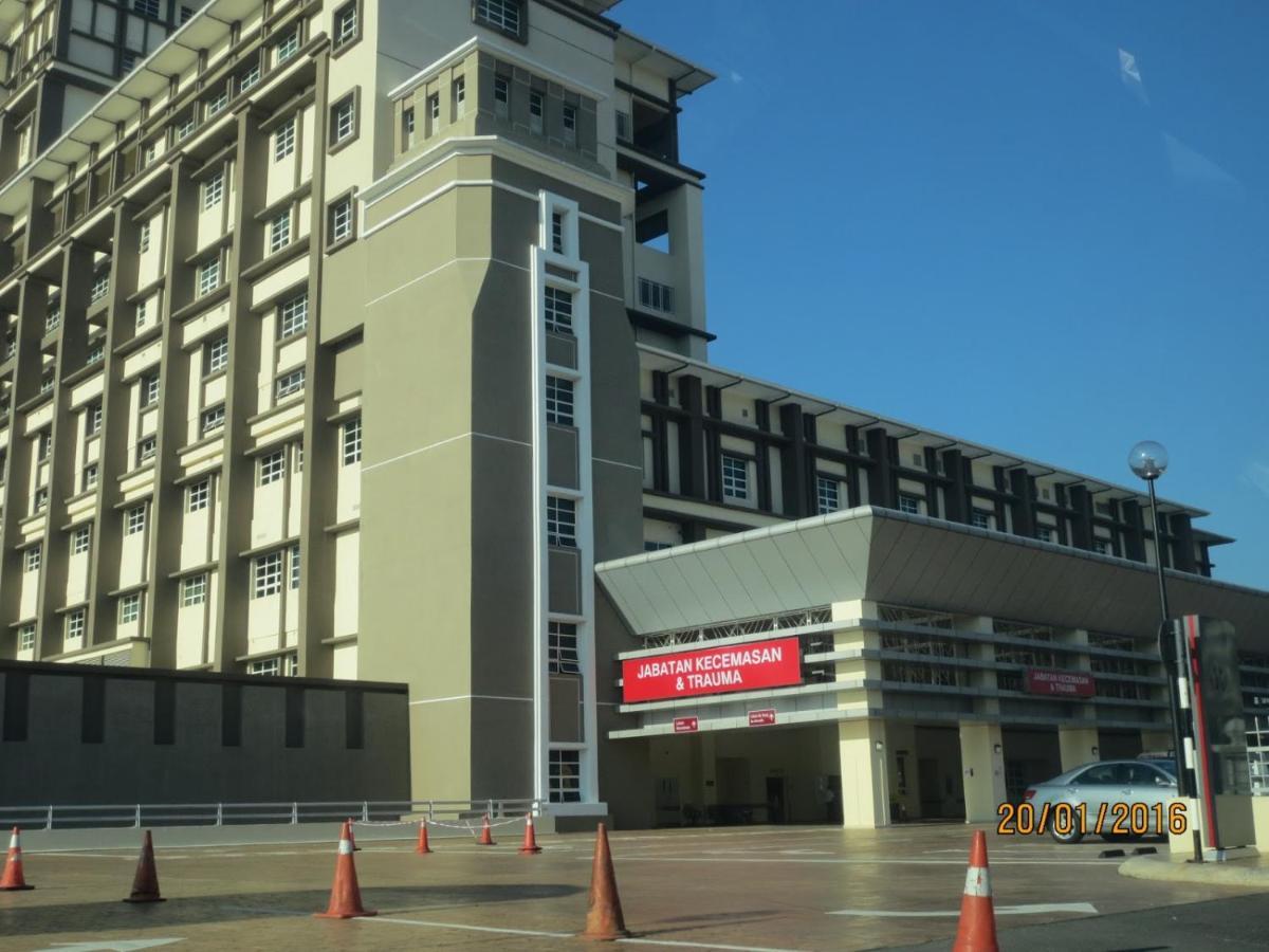 Best Hotel Shah Alam @ Uitm, I-City & Hospital Exterior photo